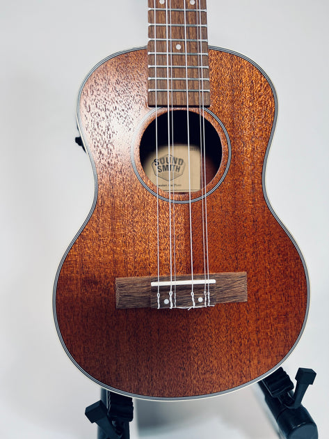 Tenor Antique Mahogany 6-String Ukulele - Sound Smith - Natural