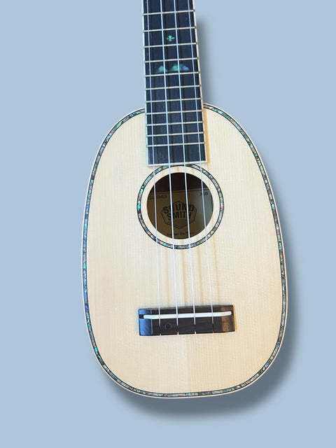 Sound Smith Pineapple ukulele